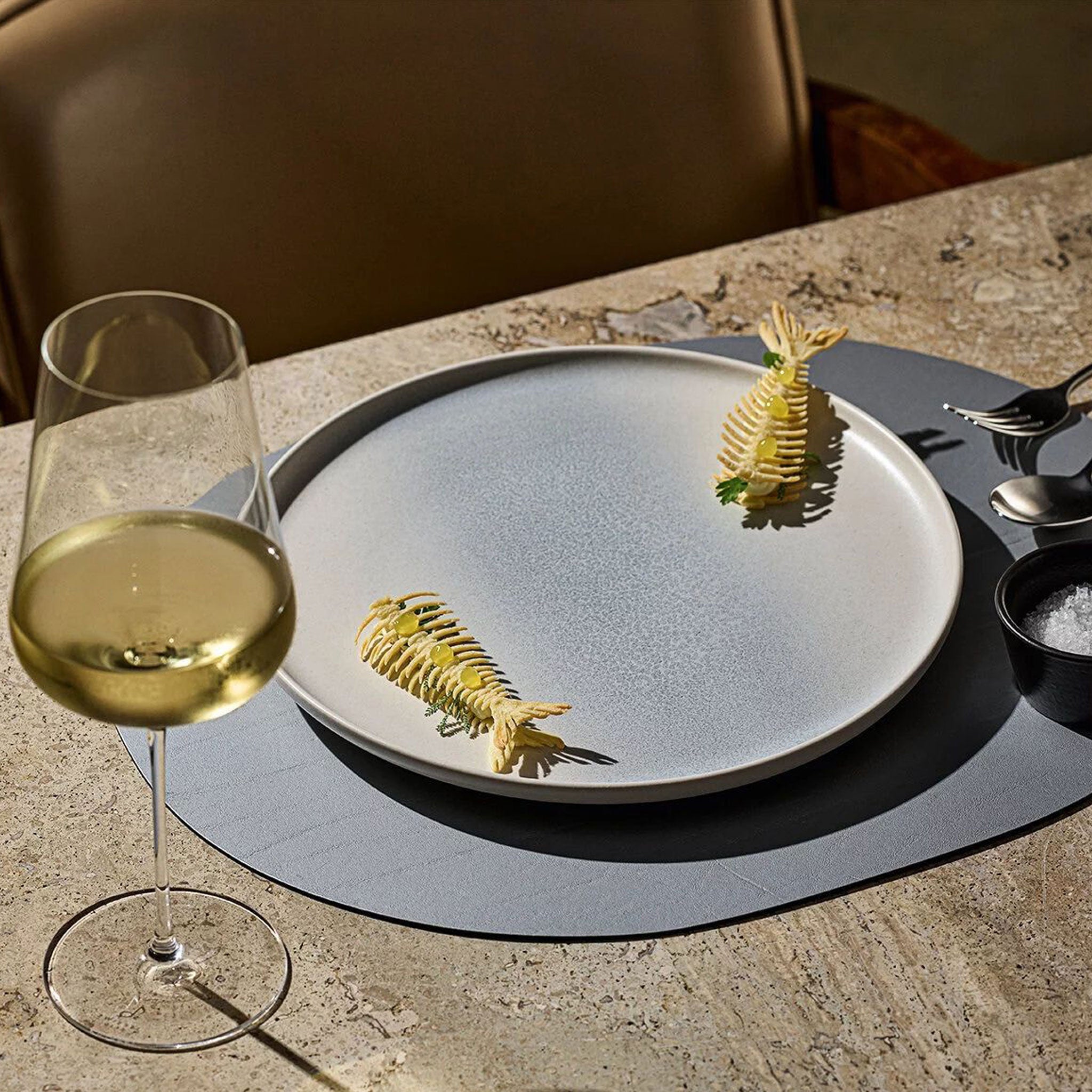 Iceland Light ストーンウェア 北欧デザイン食器 - ZWIESEL FORTESSA