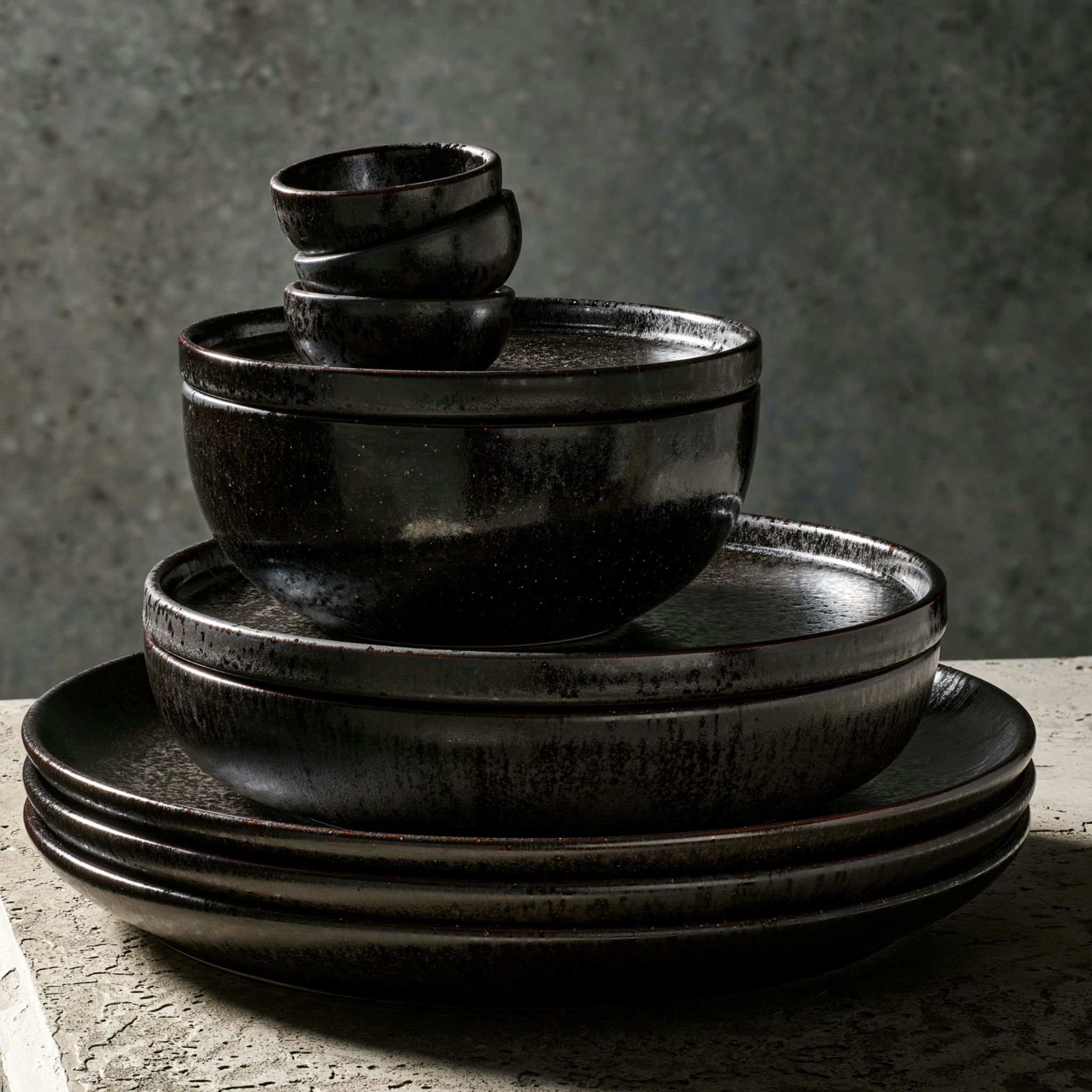 サウンド ミッドナイト / フラットプレート 21cm(縁あり)